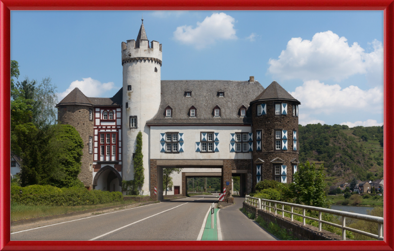 Gondorf Castle - Great Pictures Framed