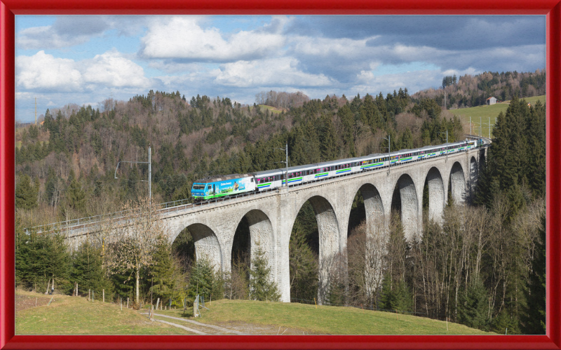 A Train Crosses the Wissbach Viaduct - Great Pictures Framed