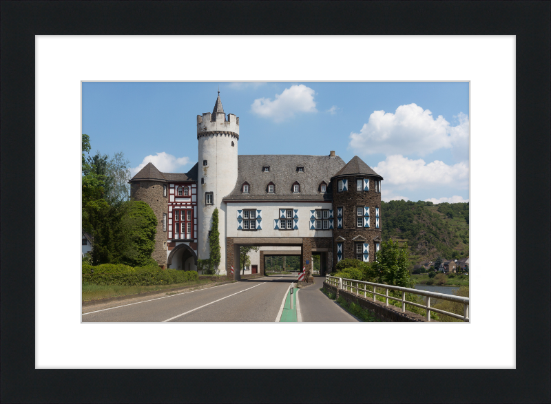 Gondorf Castle - Great Pictures Framed