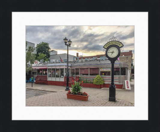 Crazy Otto's Empire Diner - Great Pictures Framed