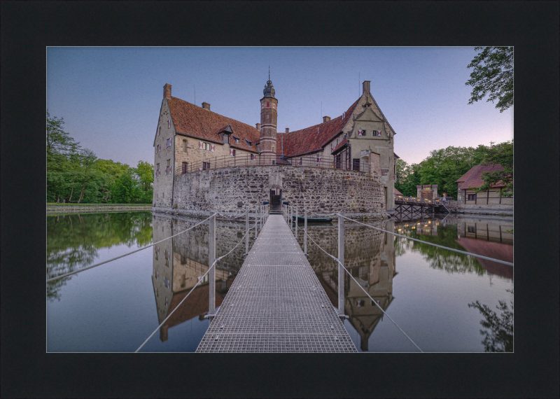 Vischering Castle - Great Pictures Framed