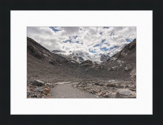 Mountains and Glaciers on Gletsjerpad Trail - Great Pictures Framed