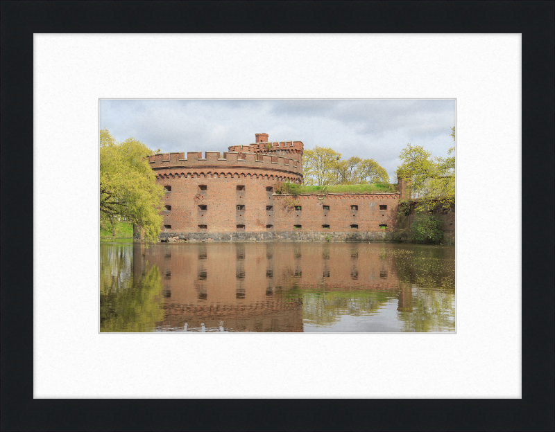 Wrangel Tower in Kaliningrad - Great Pictures Framed