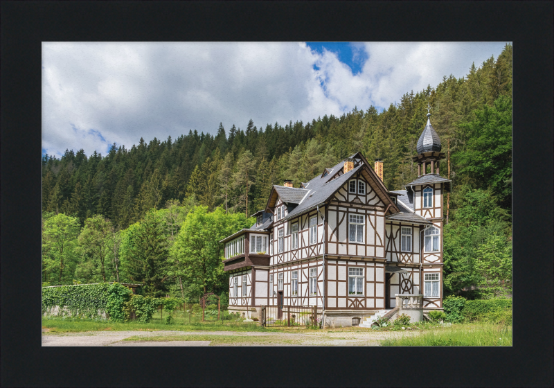 Half-timbered Mansion - Great Pictures Framed