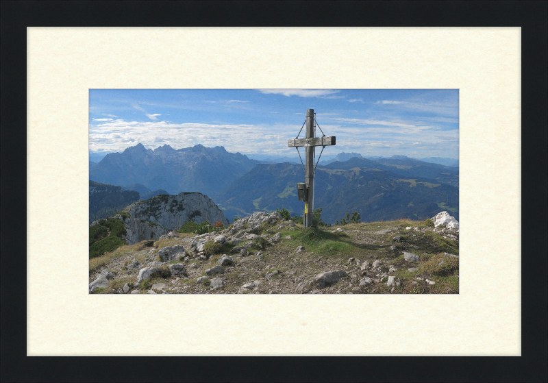 Summit Cross of Großer Weitschartenkopf - Great Pictures Framed