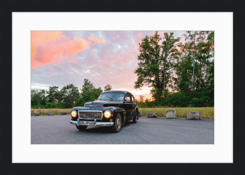 Volvo PV544 B18 - Great Pictures Framed